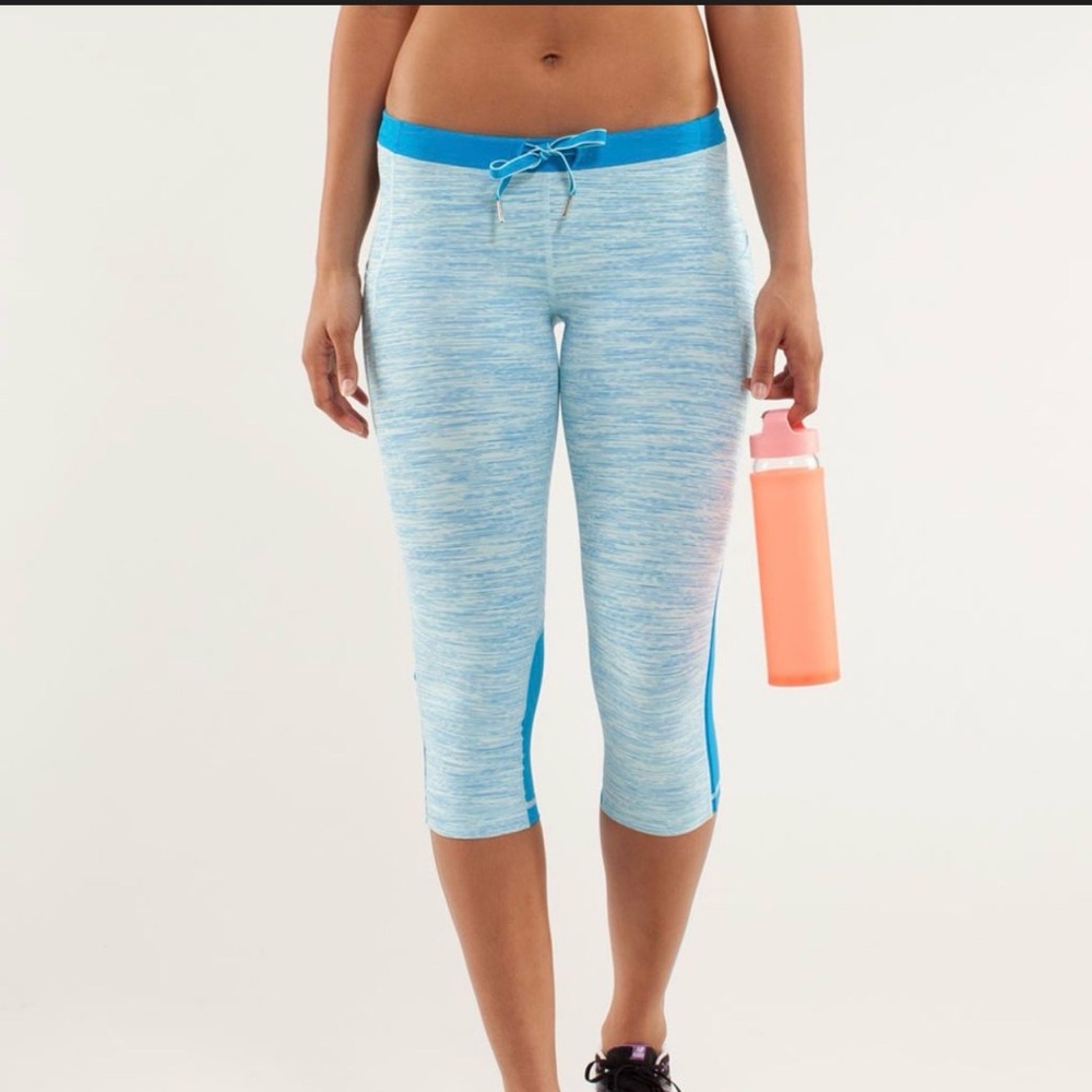 Lululemon Athletica Beach Runner Capri Leggings size 10